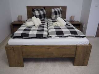 Проживание в семье Casa Mos Сибиу Стандартный двухместный номер с 1 кроватью и общей ванной комнатой-11