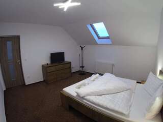 Проживание в семье Casa Mos Сибиу Стандартный двухместный номер с 1 кроватью и общей ванной комнатой-15