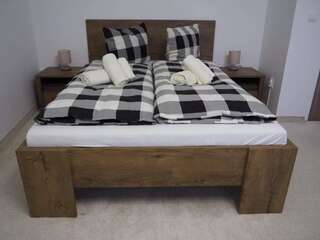 Проживание в семье Casa Mos Сибиу Стандартный двухместный номер с 1 кроватью и общей ванной комнатой-27